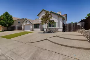 8583 Almond Bluff Ct, Orangevale, CA 95662 - Photo 3