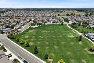 2095 Macedo St, Manteca, CA 95337 - Photo 41