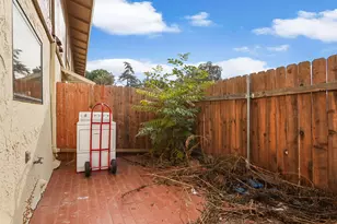 1077 Rivara Rd, Stockton, CA 95207 - Photo 15