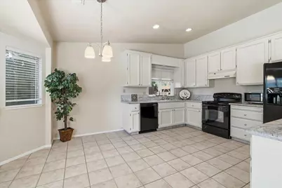 7713 Chipmunk Way, Citrus Heights, CA 95610 - Photo 11