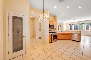 2713 Robinson Creek Ln, Elk Grove, CA 95758 - Photo 13