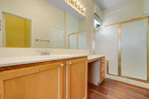 2713 Robinson Creek Ln, Elk Grove, CA 95758 - Photo 23
