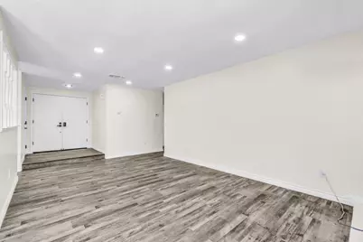 9081 Meadowdale Way, Elk Grove, CA 95624 - Photo 9