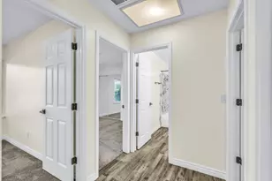 9081 Meadowdale Way, Elk Grove, CA 95624 - Photo 17