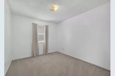 4221 Brookfield Drive, Sacramento, CA 95823 - Photo 27