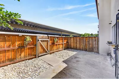 4221 Brookfield Drive, Sacramento, CA 95823 - Photo 39