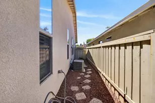 731 Violet Ln, Lincoln, CA 95648 - Photo 37