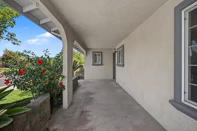 1988 Sherwood Place, Manteca, CA 95336 - Photo 5