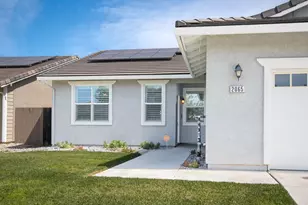 2065 River Wood Dr, Linda, CA 95901 - Photo 3