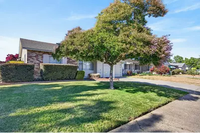 2441 39th Avenue, Sacramento, CA 95822 - Photo 11