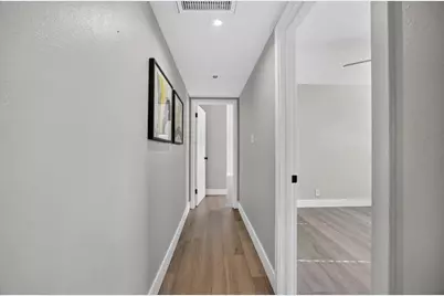 2441 39th Avenue, Sacramento, CA 95822 - Photo 25