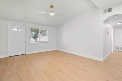 6436 Craighurst Drive, North Highlands, CA 95660 - Photo 15