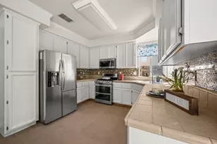 2160 Mabry Dr, Sacramento, CA 95835 - Photo 5