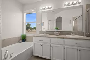 2160 Mabry Dr, Sacramento, CA 95835 - Photo 11