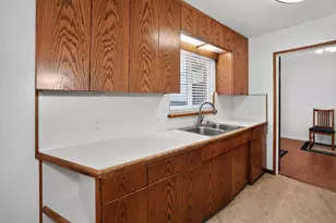 2 W Marshall Ave, Woodland, CA 95695 - Photo 17