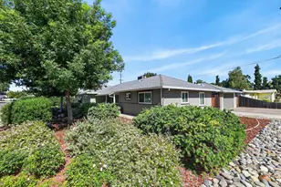 2 W Marshall Ave, Woodland, CA 95695 - Photo 3