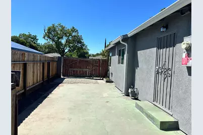 539 E Mendocino Avenue, Stockton, CA 95204 - Photo 13