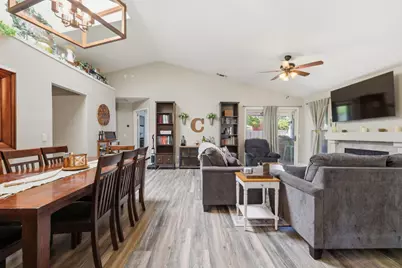 5200 Laguna Crest Way, Elk Grove, CA 95758 - Photo 5