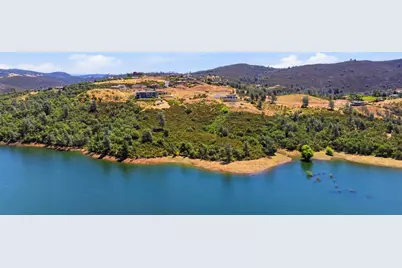 601 Cakebread Drive, El Dorado Hills, CA 95762 - Photo 17