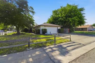3820 Tavi Avenue, North Highlands, CA 95660 - Photo 3