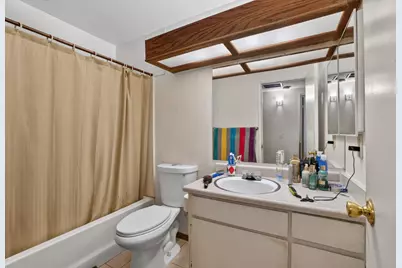6329 Shiloh Way, Sacramento, CA 95841 - Photo 7