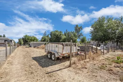 3308 E Forest Lake Road, Acampo, CA 95220 - Photo 45