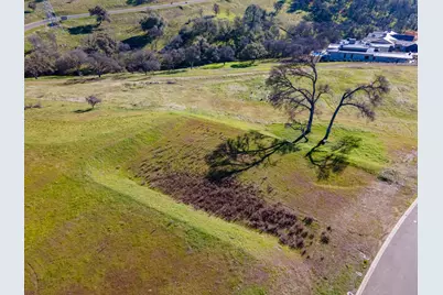 4877 Greyson Creek Drive, El Dorado Hills, CA 95762 - Photo 11