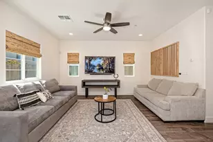4024 Fairgrove Ln, Roseville, CA 95747 - Photo 17