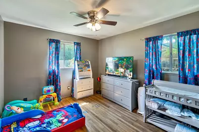 5205 Ethel Way, Sacramento, CA 95820 - Photo 13