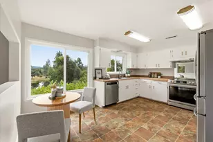 13748 Marin Pl, Grass Valley, CA 95949 - Photo 7