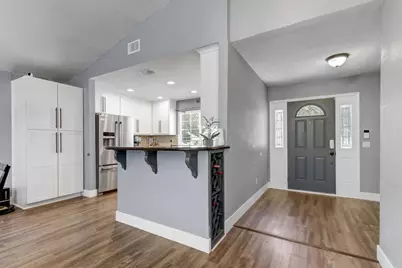3060 Stanhope Way, Sacramento, CA 95833 - Photo 3