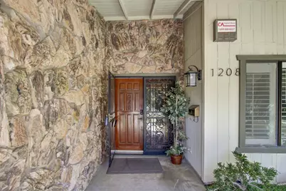 1208 Lantern Court, Sacramento, CA 95864 - Photo 3