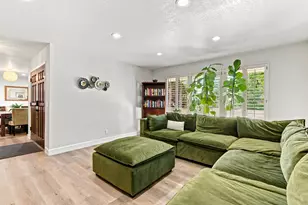 1208 Lantern Ct, Sacramento, CA 95864 - Photo 7