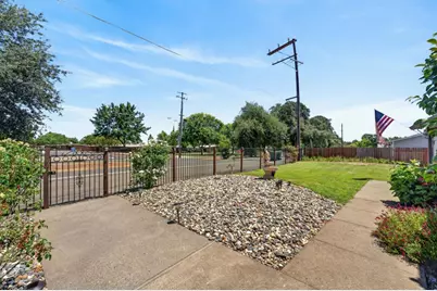 8932 Elm Avenue, Orangevale, CA 95662 - Photo 7