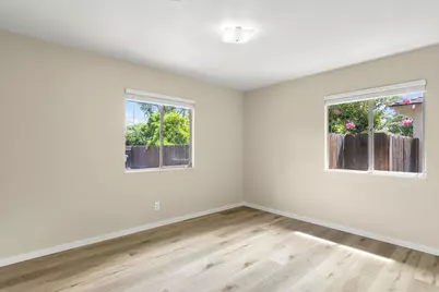 1337 Pearl Street, Modesto, CA 95350 - Photo 21