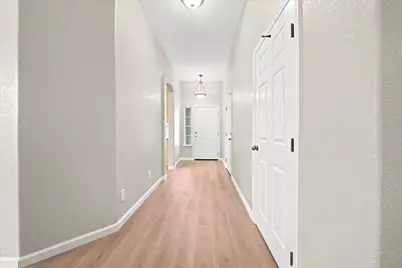 2016 San Esteban Circle, Roseville, CA 95747 - Photo 5
