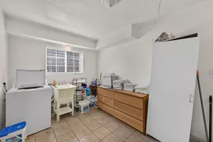 2033 Marconi Ave, Sacramento, CA 95821 - Photo 17