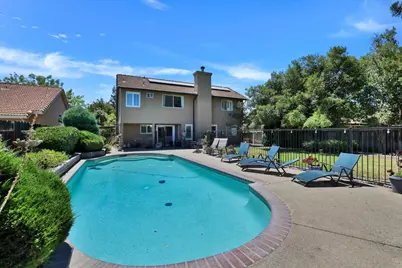 1542 E D Street, Oakdale, CA 95361 - Photo 17