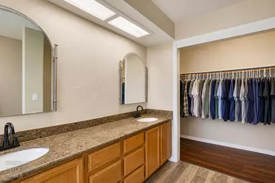1542 E D Street, Oakdale, CA 95361 - Photo 9