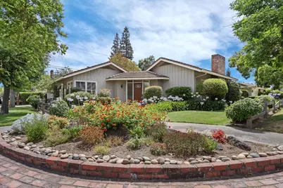 1000 W Monterey Avenue, Stockton, CA 95204 - Photo 1