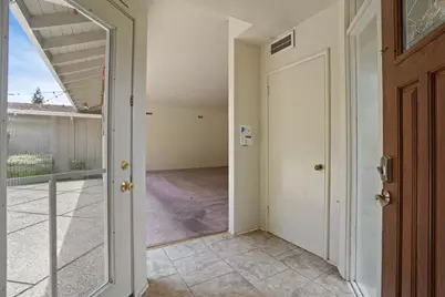 1000 W Monterey Avenue, Stockton, CA 95204 - Photo 7