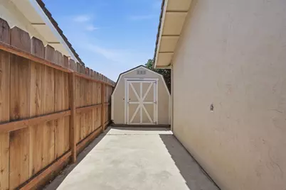 12128 Washington Road, Waterford, CA 95386 - Photo 23