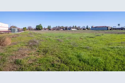 707 N Humboldt Avenue, Willows, CA 95988 - Photo 11
