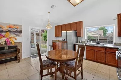 8148 Silverleaf Way, Sacramento, CA 95829 - Photo 19