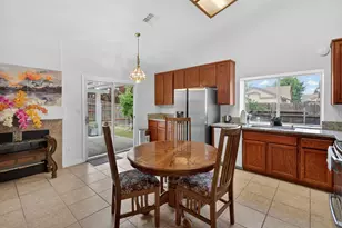 8148 Silverleaf Way, Sacramento, CA 95829 - Photo 19
