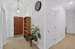 8148 Silverleaf Way, Sacramento, CA 95829 - Photo 5