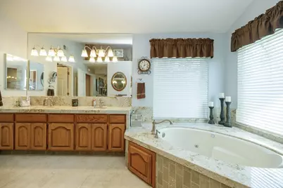 1636 Peacock Drive, Turlock, CA 95382 - Photo 33