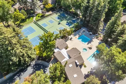 1427 Commons Drive, Sacramento, CA 95825 - Photo 59