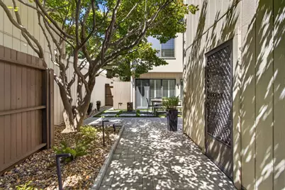 1427 Commons Drive, Sacramento, CA 95825 - Photo 47