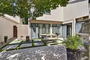 1427 Commons Dr, Sacramento, CA 95825 - Photo 43